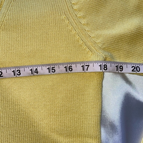 Orvis Butter Yellow Cable Knit Cotton Sweater Vintage Preppy Layering V-Neck SM - Picture 9 of 12